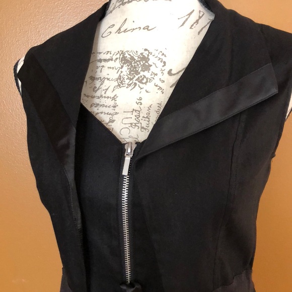Bebe Black Zippered Vest size 0 - Picture 5 of 8
